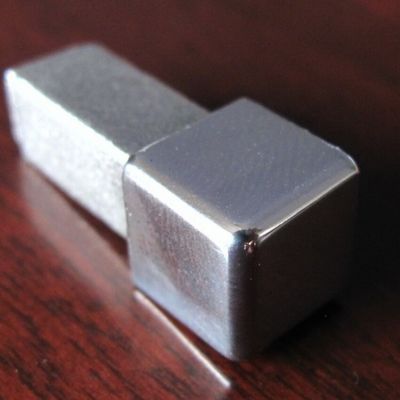 comprare 8 mm di acciaio inossidabile angoli di rifinitura metallica per i banconi online manufacture